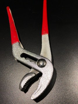 PlIers.JPG